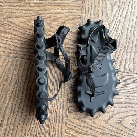 Alexander Wang Rapture Black Unisex Pool Sandals - Picture 4 of 9